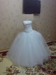 Срочно продам свадебное платье недорого #958334