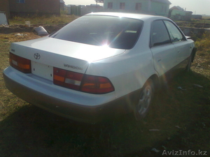 автомабиль Toyota windom #966418