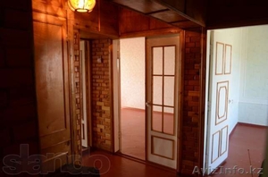 Продается 3-х комнатная квартира в кирпичном доме. 8 микр. #978139