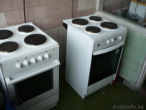 2 электроплиты. #982297