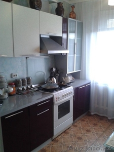 Продаю квартиру по прс Шахтеров #987724