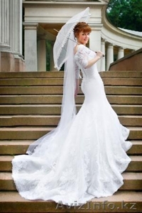  продаю   СВАДЕБНЫЕ  ПЛАТЬЯ   Большой выбор.  #996721