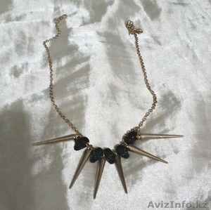 Продам украшения за дешевую цену! Совершенно новые! от 800 до 3000 тг. #995988