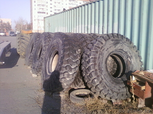 шины 18.00-25 для спецтехники #1013342