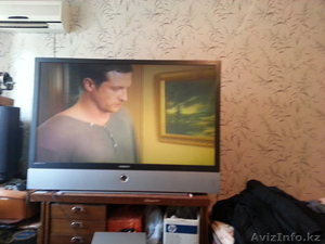 Телевизор 1, 5 м SP-61L2HX модель #1027619