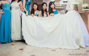 Свадебное платье принцессы Кейт Мидллтон  #1027811