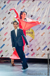 танцевальное шоу #1019286