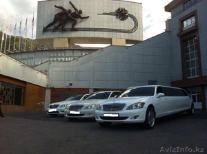 Mерседесы S-класса W 221, крайслеры 300С и джипы Lexus LX-470 с водит. #84083