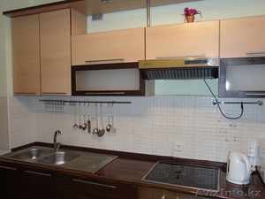 Сдам уютную  3ком в районе Меги #1039280