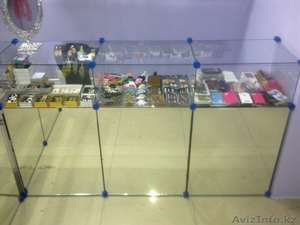 Изготовление полок-витрин на заказ #1031658