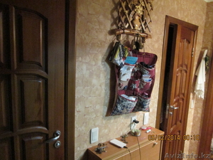 Продам 3-х комнатную квартиру по ул.Камзина 1/2 #1038870