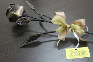 Кованые розы,  оригинально,  стильно,  долговечно #1047618