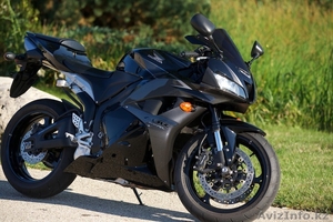 Honda CBR 600 RR #1052954