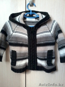 Одежда на мальчика 1-1, 5 года: штанишки,  кофточки #1069721