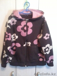 Трикотажные кофточки на девочку #1069725