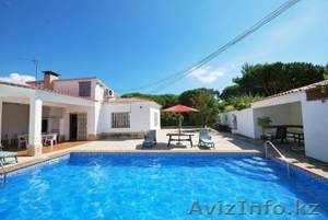 Вилла в Ллорет де Мар #1072627