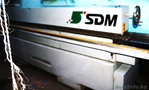 станки кромкозакаточные б/у, прямолинейный -полуавтомат, криволинейный , 1.5 г. раб #1065850