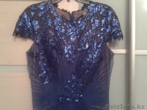 Красивое вечернее платье в единственном экземпляре #1082104