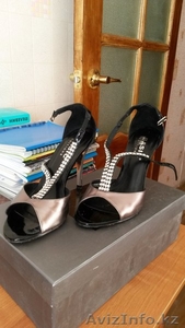 Продам вечерние кожаные босоножки в хорошем состоянии #1083104