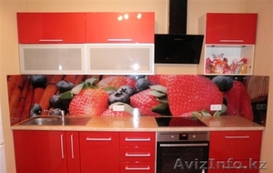 Скинали (стеклянный фартук) для кухни в Алматы #1098350