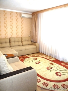 Сдам посуточно 2-х комн. VIP квартиру в центре г.Уральск 9000 тенге #709292