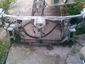 Nisan Cefiro,  повторители поворота пара,  вентиляторы,  телевизор #1115292