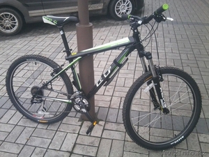 Горный велосипед GT Avalanche 3.0 (2012) #1121531