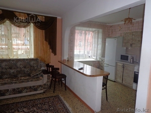 Продам трехкомнатную квартиру в центре города. #1118832