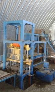 Продам оборудование по производству брусчатки,  сплиттерных блоков,  бордюров. #1113372