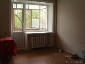 Продам 1-комн. квартиру,  р-н Колхозного рынка #1127203