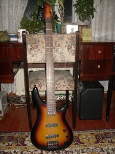 Бас-Гитара StarSun (корейская) #1131342