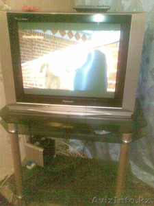 Телевизор с подставкой плоский экр #1170085