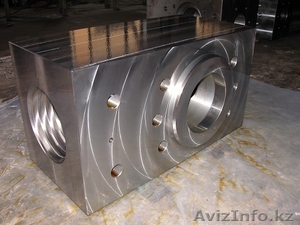 Блок гидравлический F-800, гидравлическая коробка  F-800, гидрокоробка F-800 #1178155