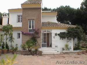 шале в Испании, Calahonda,  Mijas Costa,  Andalucia,  Costa del Sol. #1181526