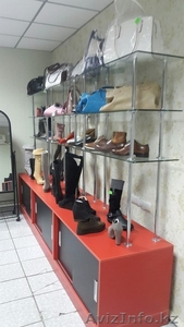 Продается витрина торговая. #1180399