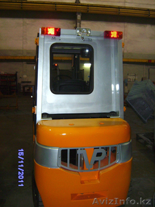 Газ-бензиновый погрузчик VP модели G25.30.2 с кабиной #1188451