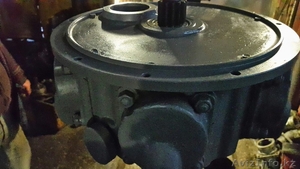 Поршневой пневмомотор П16-25 прототип П2, 5Ф2  #1210816