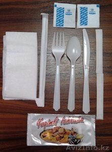 одноразовая посуда и стаканы 180 мл,  столовые наборы и обеденные набор #1199359