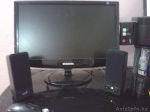 Компьютер со столом #1219447