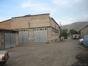 Продам участок с постройками #1221383