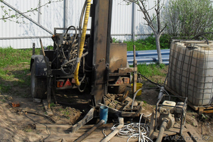 Бурим скважины                                    #1223402