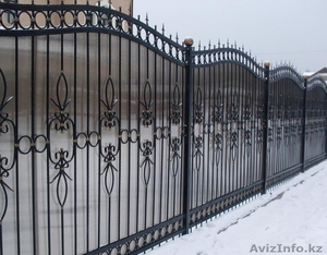 Заборы - из рабицы,  из профнастила, кованые,  . качественно #1225349