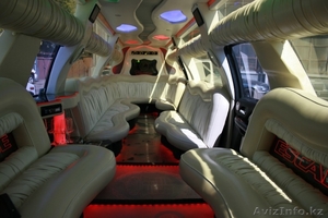 Лимузин Cadillac Escalade для свадьбы в городе Астана.  #1229983