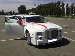 Лимузин Chrysler 300C на выписку из роддома в Астане. #1234445