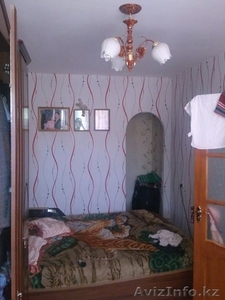 Продам 2-ух комнатную квартиру,  р-н Спутник. #1227315