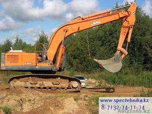 Гусеничный экскаватор #1240285