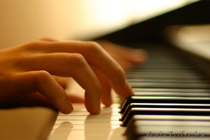 Обучение игре на пианино и синтезаторе в Алматы #1239502