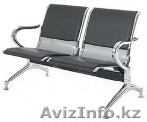 Скамья трехместная металлическая.  #1257544