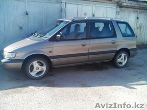 Mitsubishi Space Wagon 1994г,  минивэн,  2 л,  бензин,  КПП механика #1256642