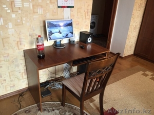 Продам компьютерный стол ! Торг уместен ! Отличное состояние ! #1249060